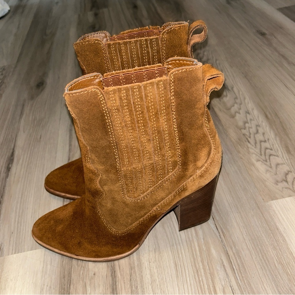 Dolce Vita Chestnut suede Ankle Booties - Picture 4 of 7